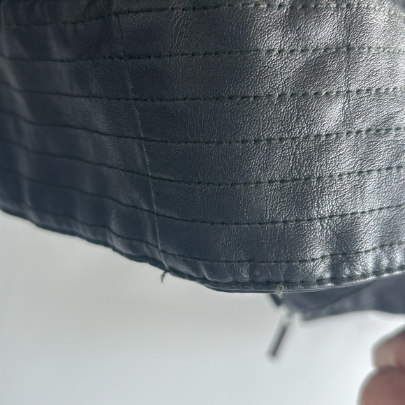 Studio M Classic Green Leather Jacket - Picture 10 of 12